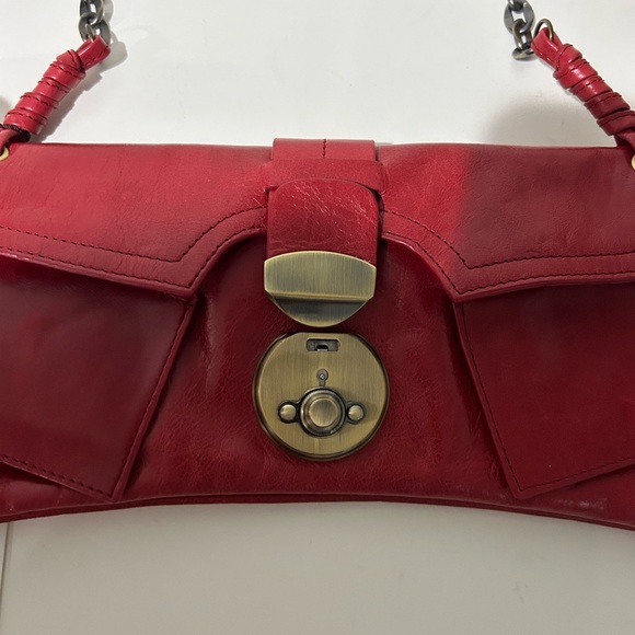 Trina Turk Elegant Red Leather shoulder bag Clutch with Chain strap NWT - Picture 4 of 11